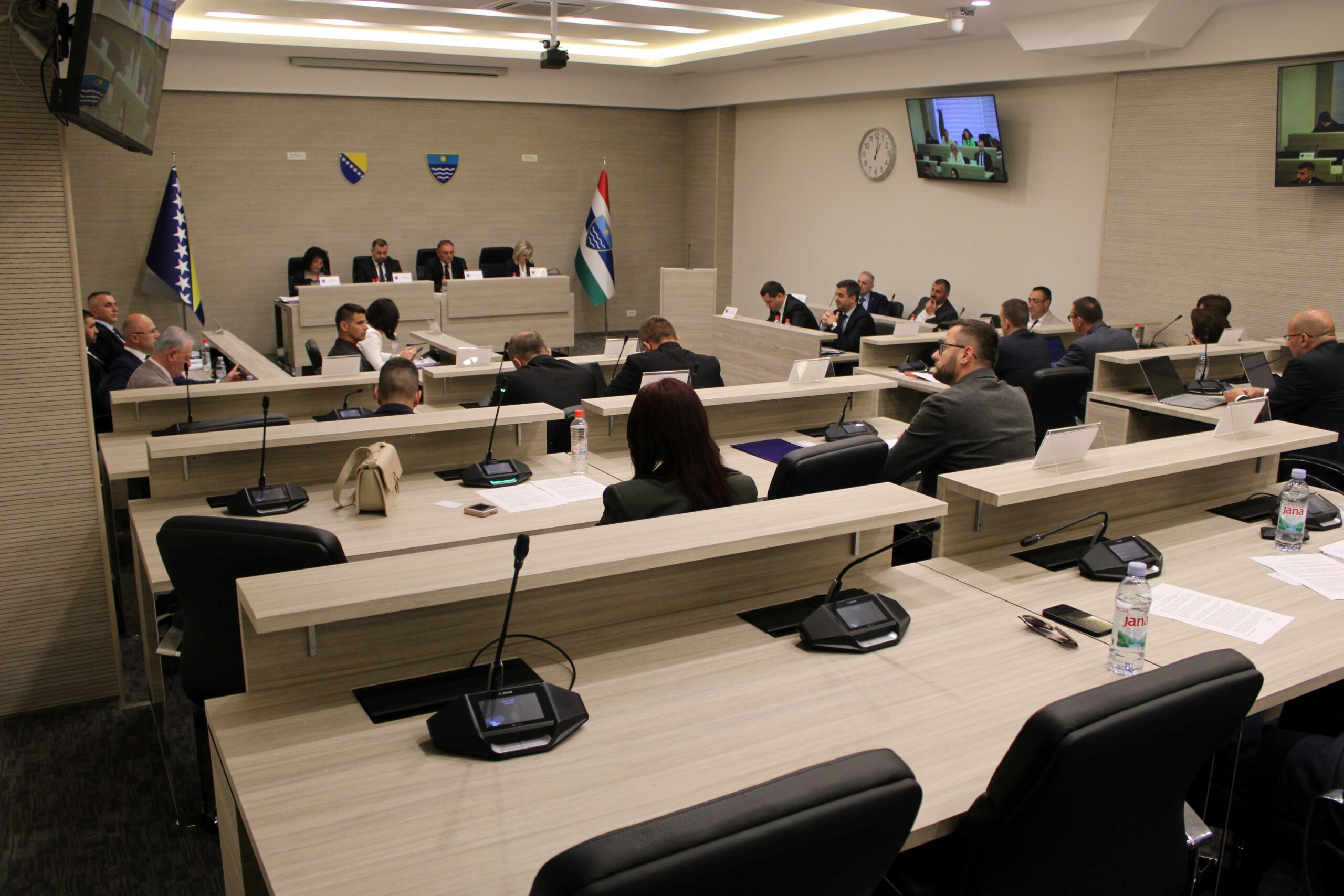 Read more about the article Одржана сједница – Скупштина ХНК усвојила законе из области спашавања, културе и образовања