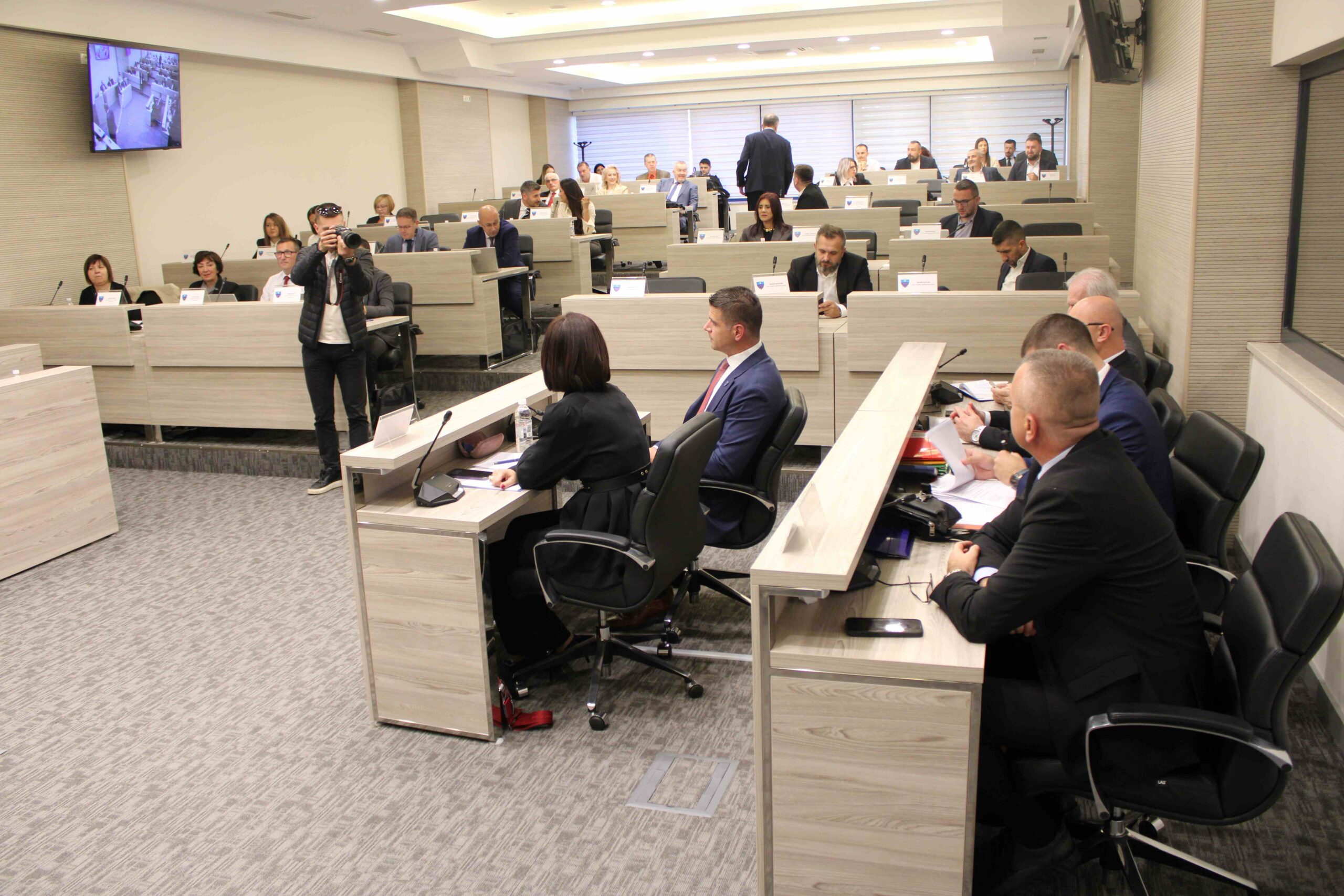 Read more about the article Одржана 19. редовна сједница Скупштине ХНК