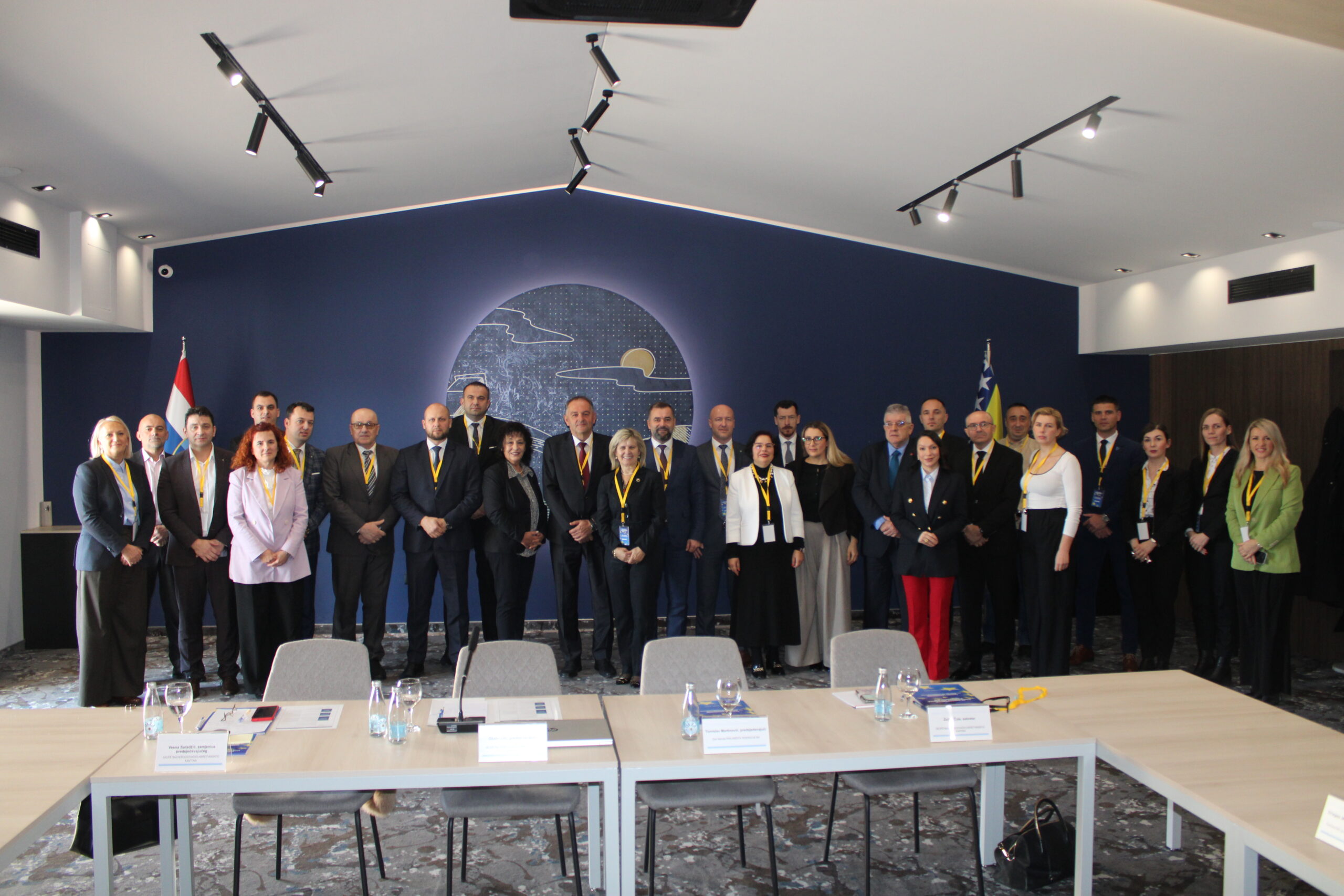 Read more about the article Трећа конференција кантоналних скупштина у ФБиХ: Јачање сарадње и припрема за европске интеграције